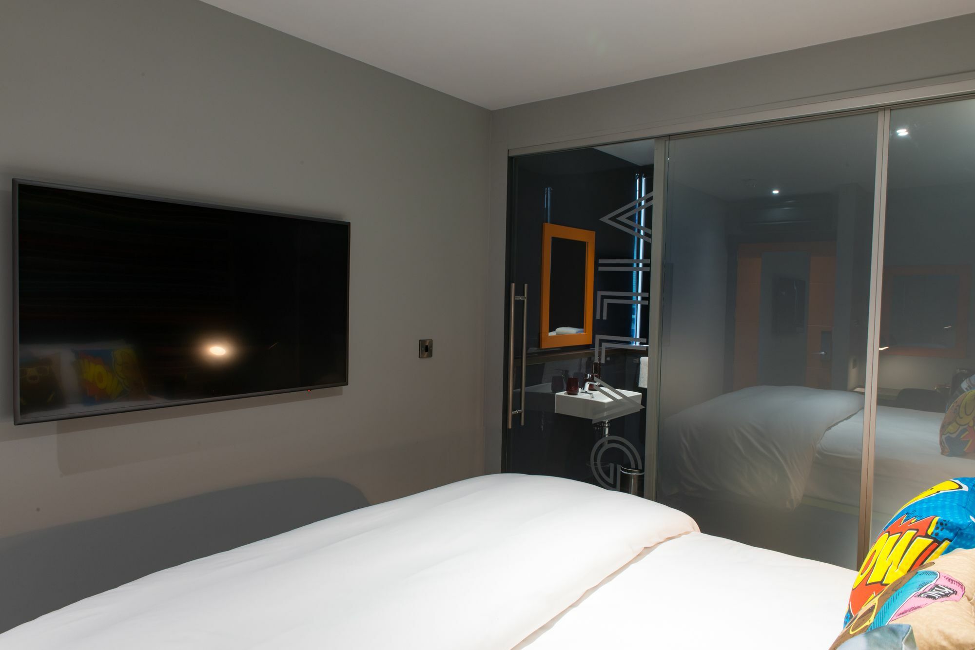 Hotel Village Bristol Filton