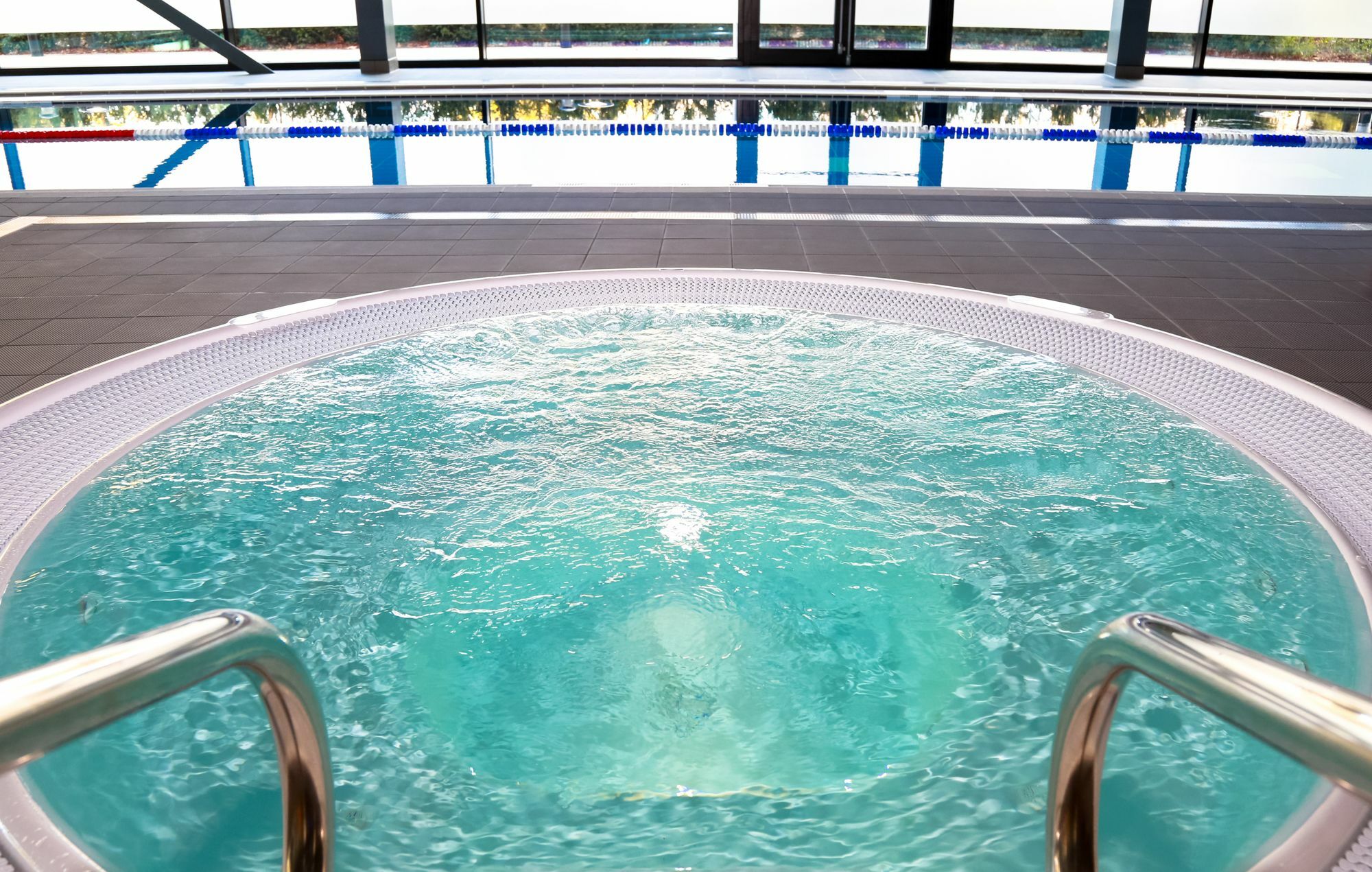 Village Bristol Hotel 4*